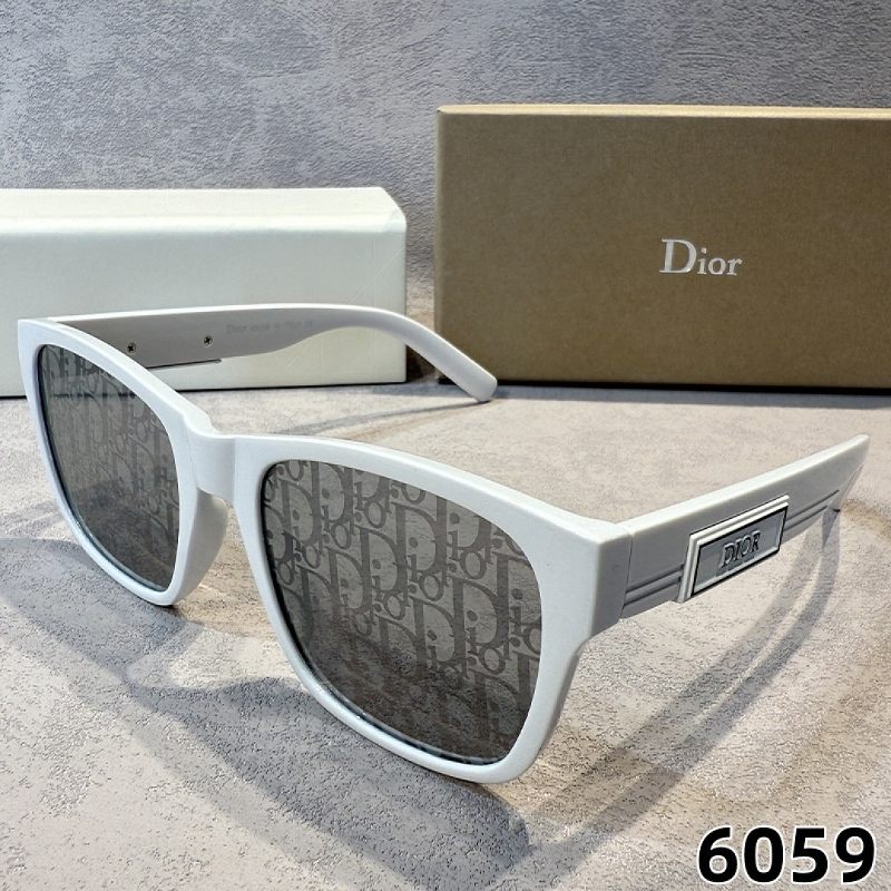 6059 Sunglasses with box