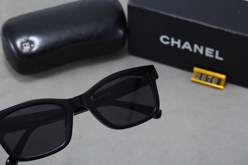 2679 Sunglasses with box