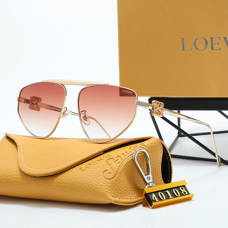 40108 Sunglasses with box