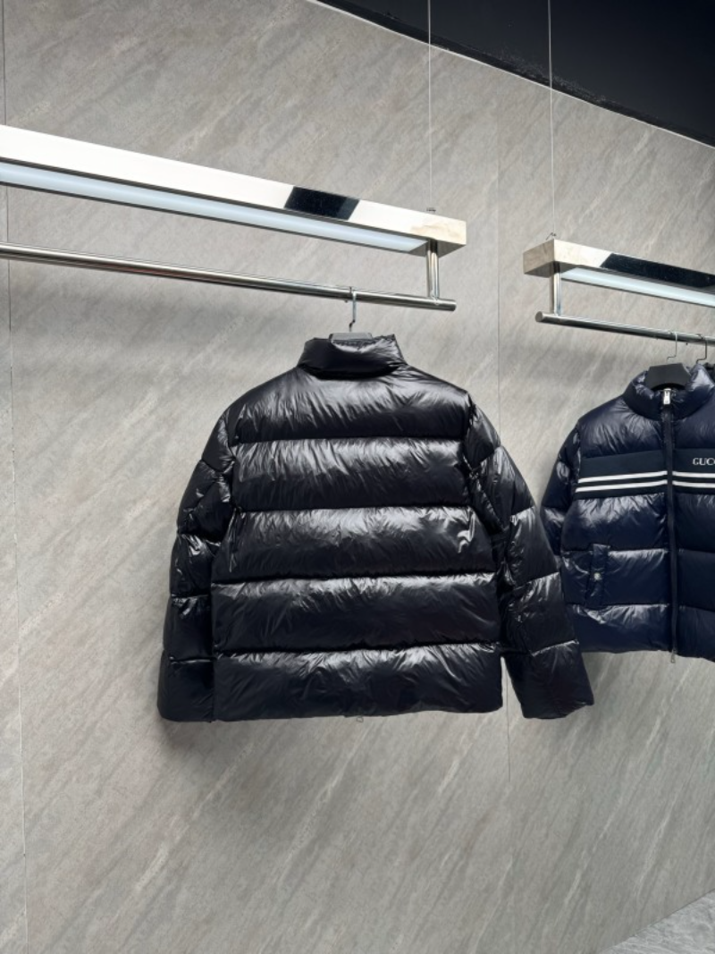 109830 New striped glossy down jacket Top quliaty 1:1 clothing