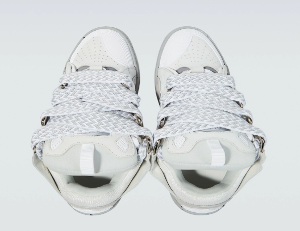 Curb Sneakers